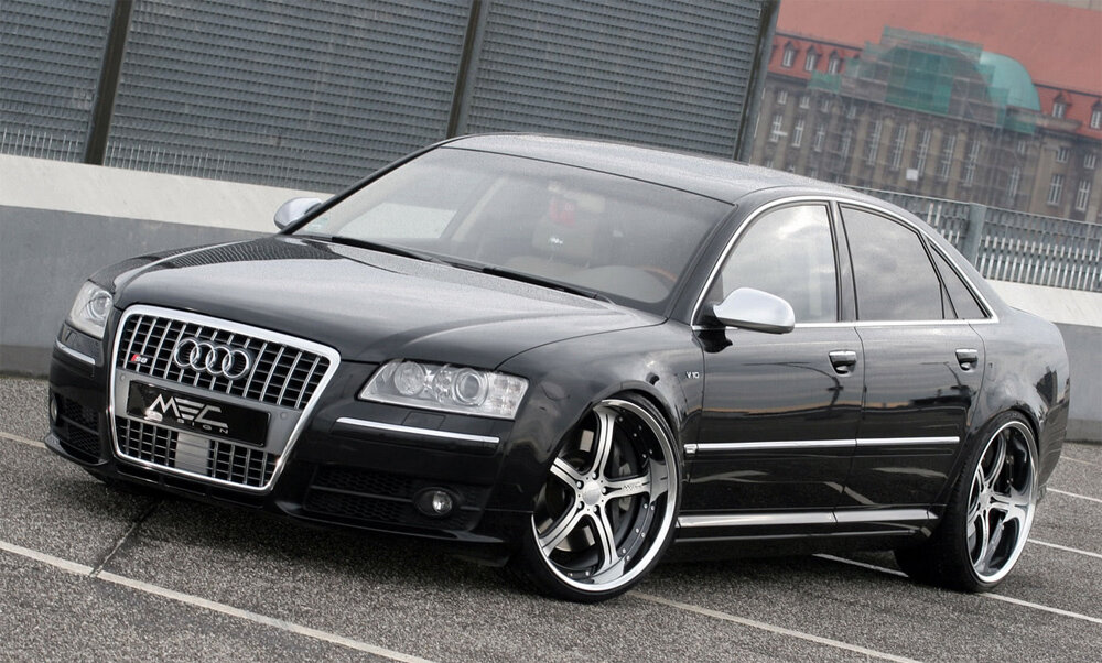 Audi A8 — автомобиль представительского класса производимый концерном Audi AG в городе Неккарзульм, Германия, преемник модели Audi V8.Кузов Audi A8 полностью изготавливается из алюминия. Благодаря этому проблема коррозии окончательно отошла в прошлое, хотя при определённых условиях коррозия может поражать и алюминий. Самонесущий алюминиевый кузов получил название Audi Space Frame