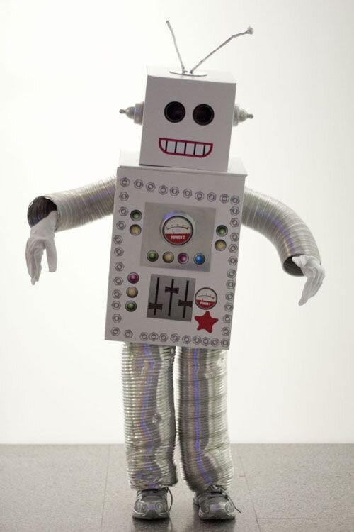 Источник:  escarabajosbichosymariposas.wordpress.com Костюм робота