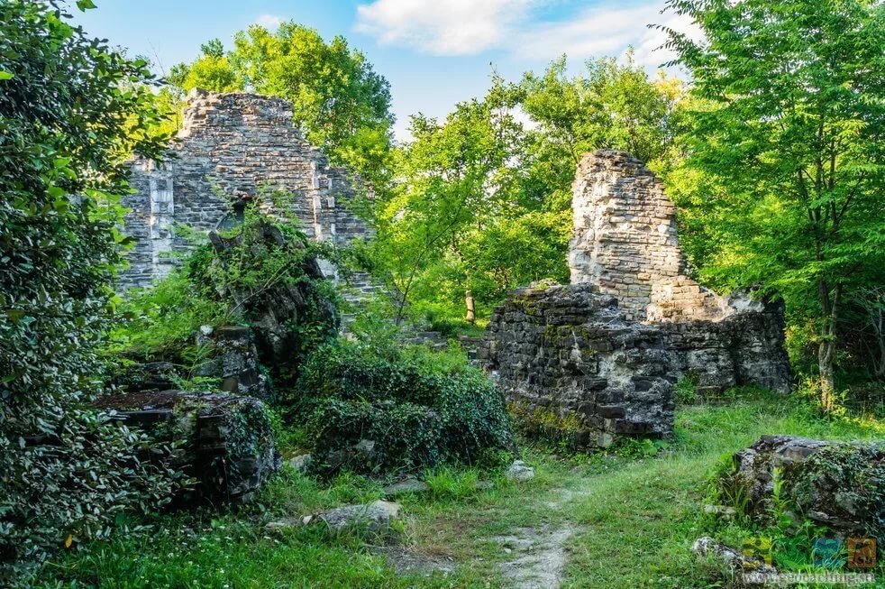 Византийский храм в лоо история фото и описание