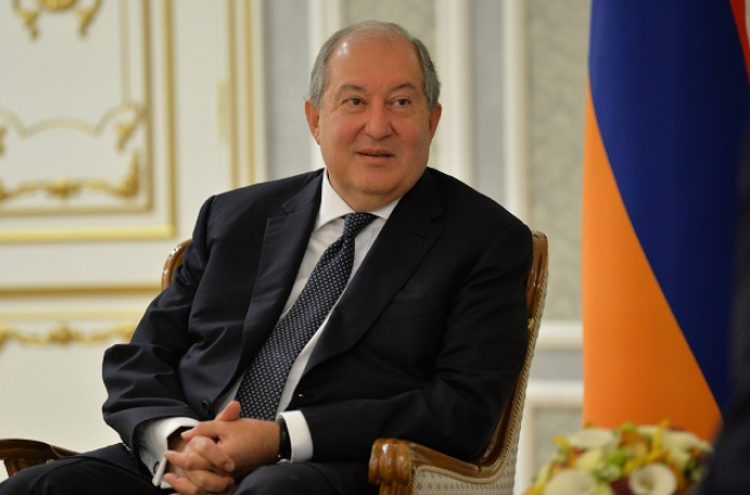 Президент Армении Армен Саркисян,подданный Великобритании