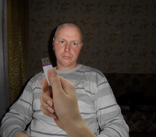 Фото иллюстративно передает его в тот момент