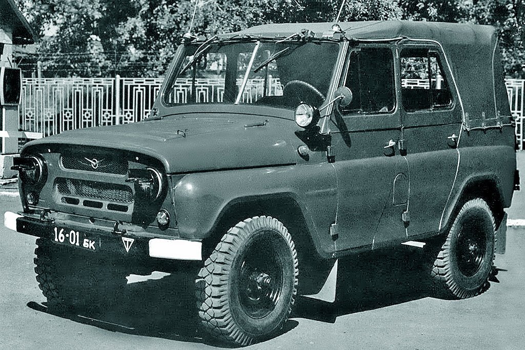 УАЗ-469. Фото вроде как самого завода УАЗ