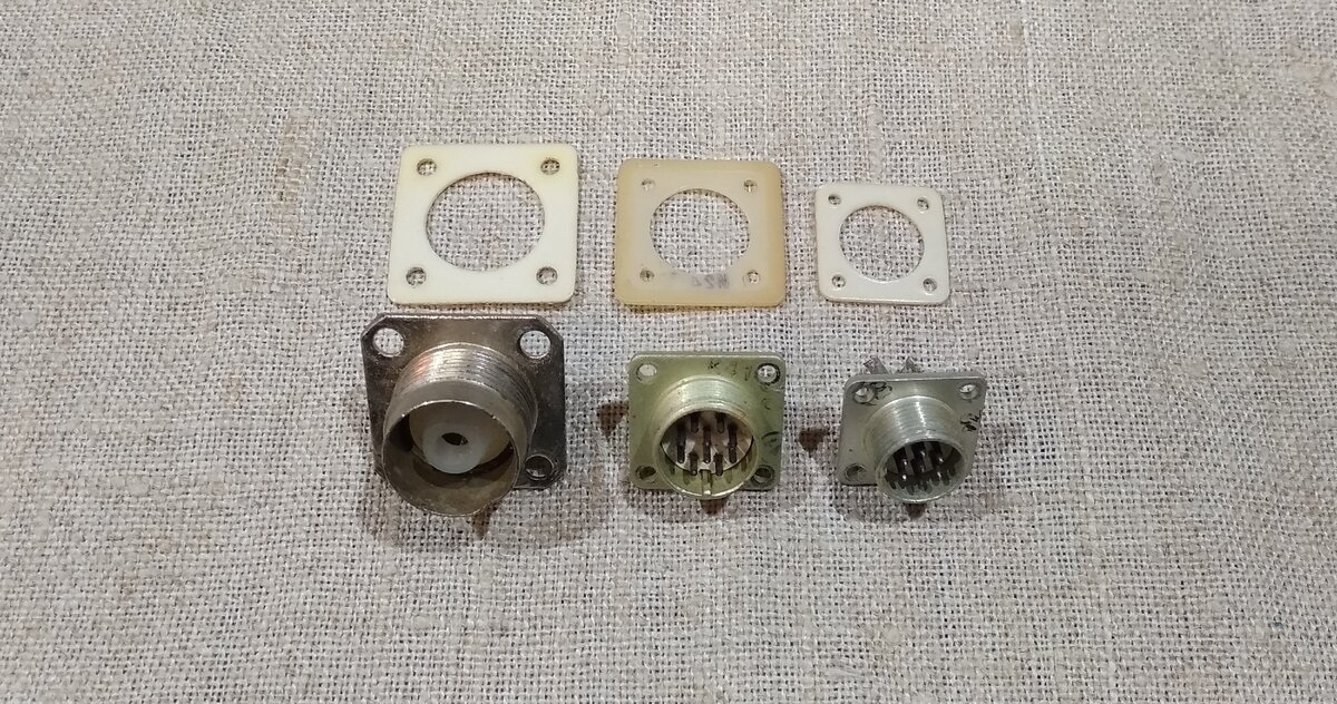 Радиостанция ЛЕН-М (редкая) | Разбор Электронных Устройств | Дзен