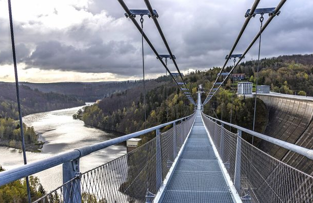 Rappbodetalsperre 100 метров над землей, длина 458,5 метров