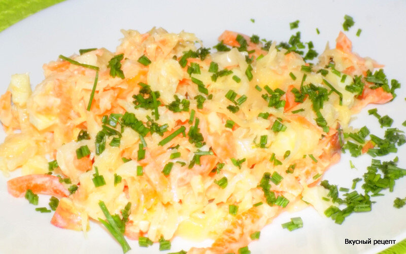 Салат с квашеной капустой 