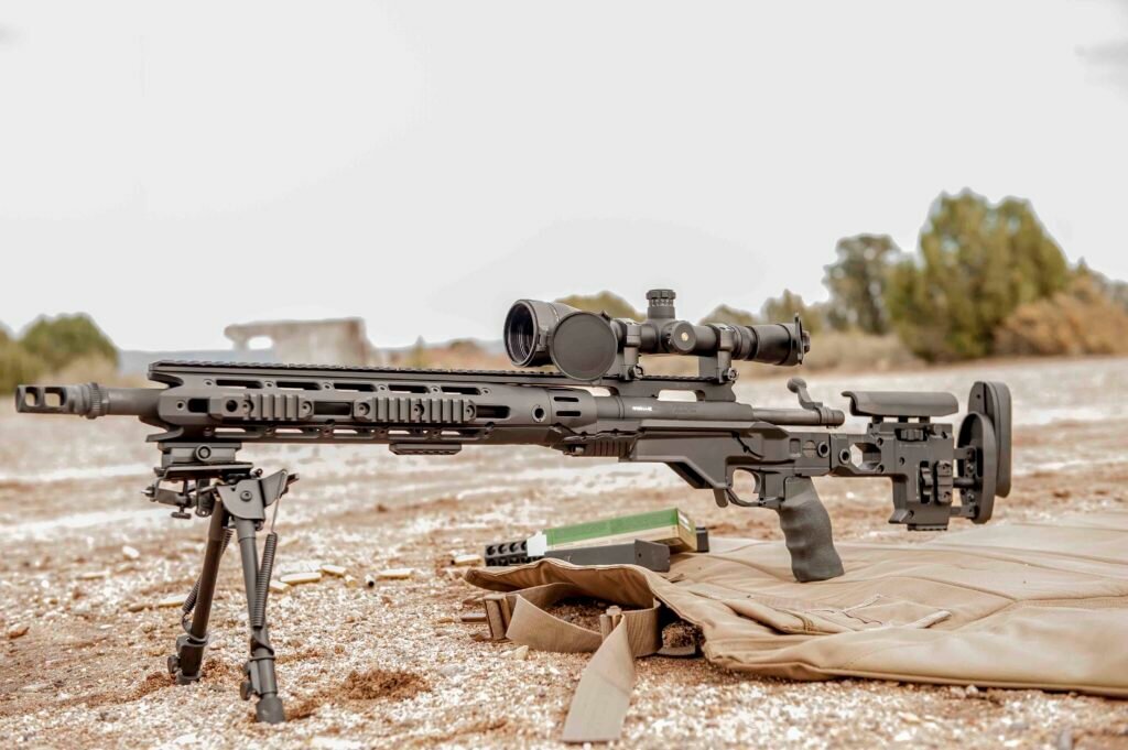 M2010 ESR - это современная модификация знаменитой винтовки Remington Model 700, которая стала M24 SWS на вооружении армии США.