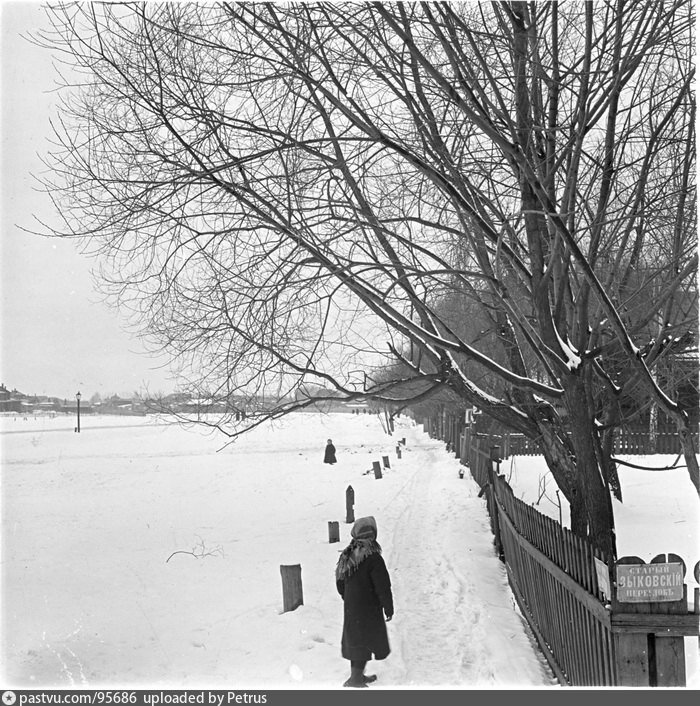 Село примерно там, где сегодня пересекаются Красноармейская улица и Старый Зыковский проезд, 1900-1910. С сайта www.pastvu.com.