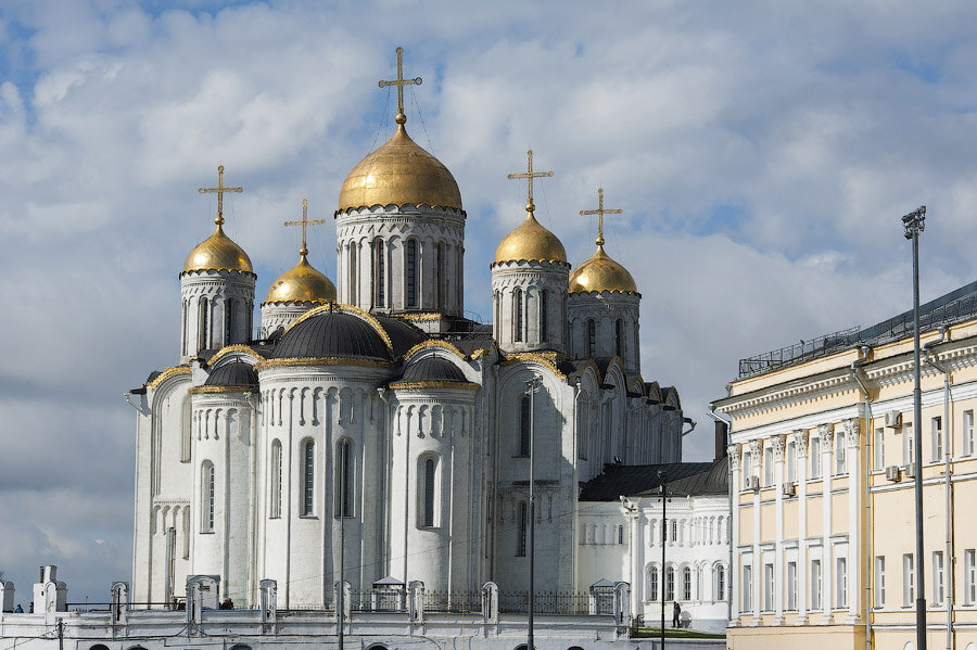 Успенский Собор во Владимире. Фото из открытых источников.