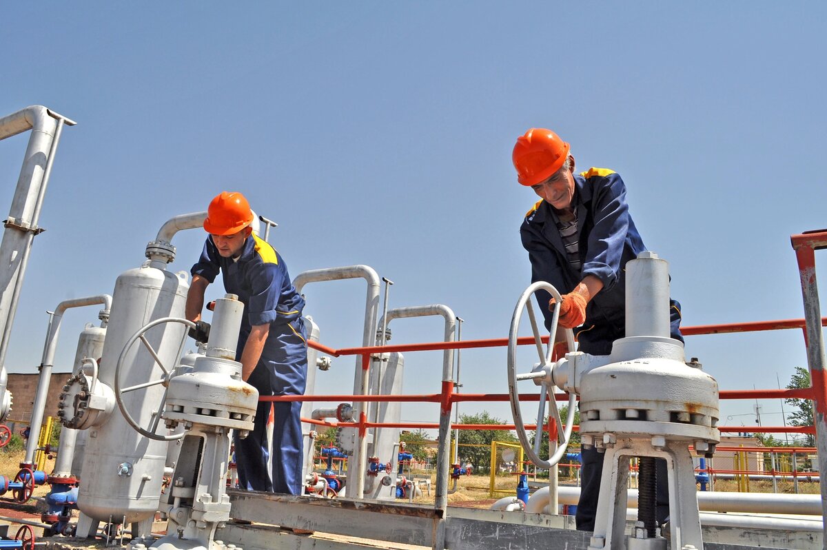 "Открыть вентиль  на газопроводе! " фото: картинки  яндекса.