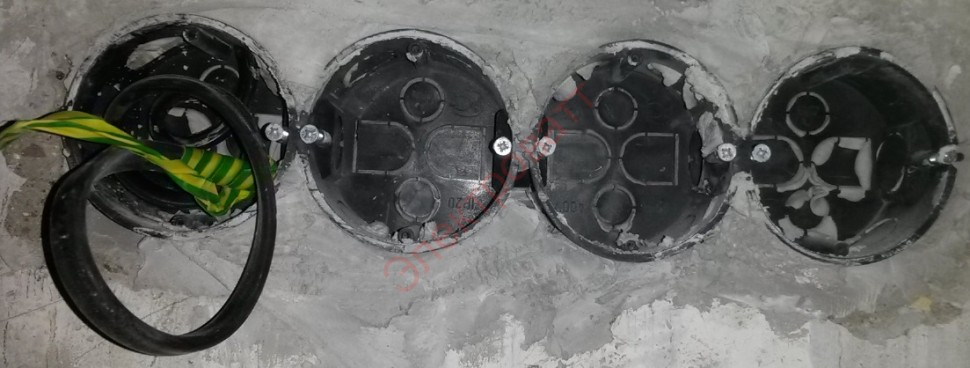 В чём причина выбивания УЗО?