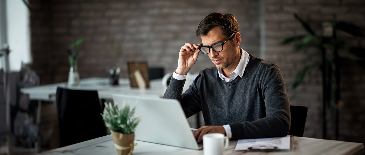 Антикомпьютерные очки подходят даже для тех, кто хорошо видит