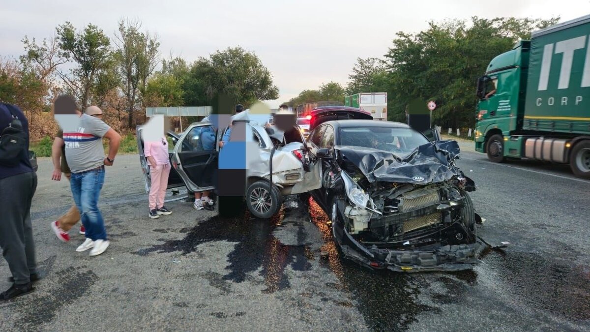     Авария с пострадавшими произошла на подъезде к Ставрополю, сообщили в Госавтоинспекции края.