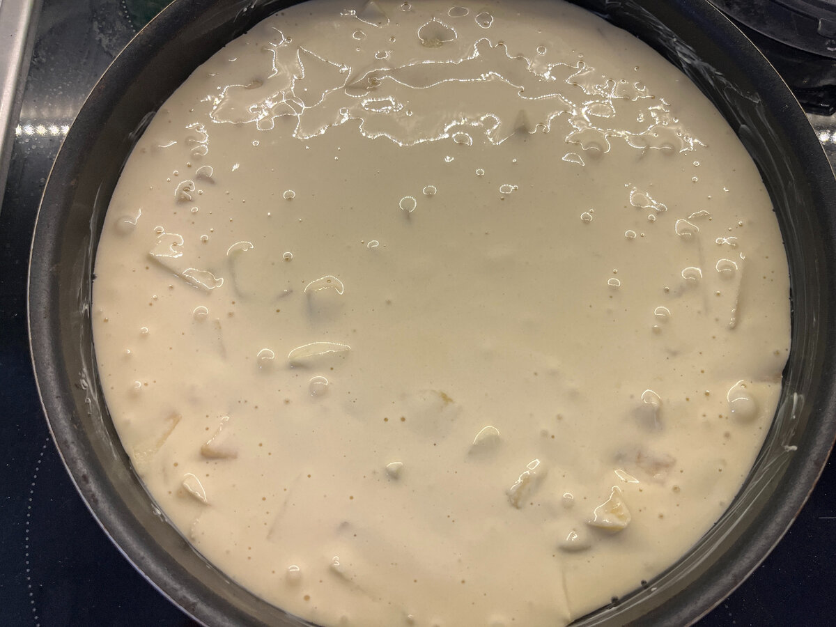 Тесто с яблоками