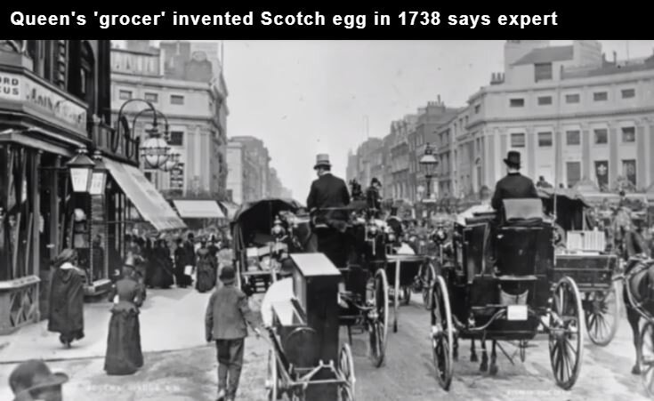 По мнению экспертов, подробно изучивших вопрос, эта закуска была изобретена в 1738 году королевским гастрономом, чьё название состоит из фамилий его основателей (Fortnum & Mason)