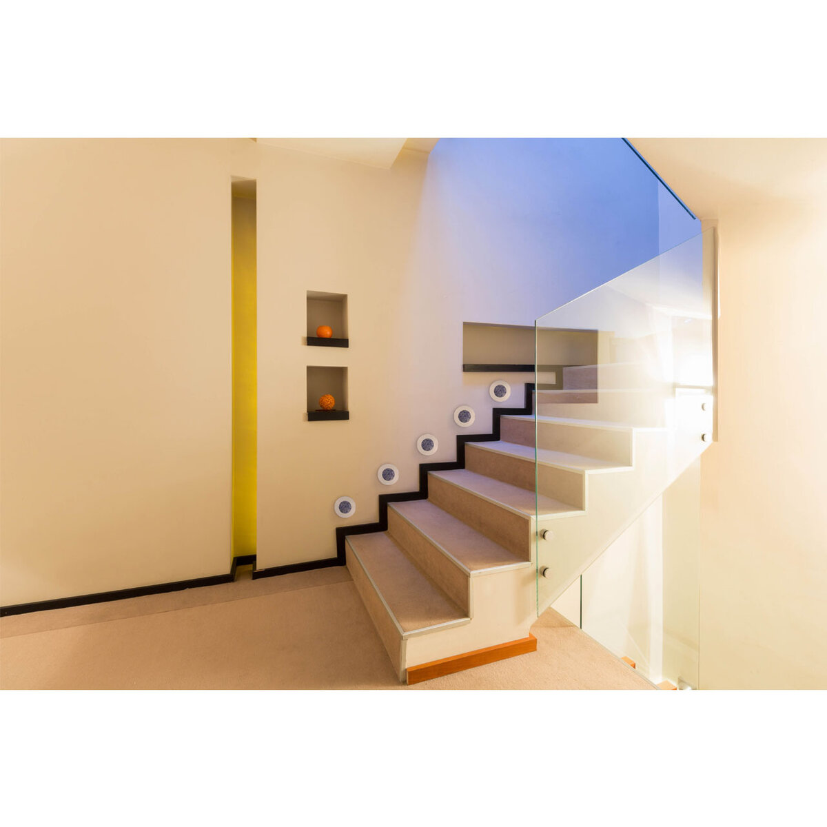 Люстра DeMarkt Стаут арт. 702012001