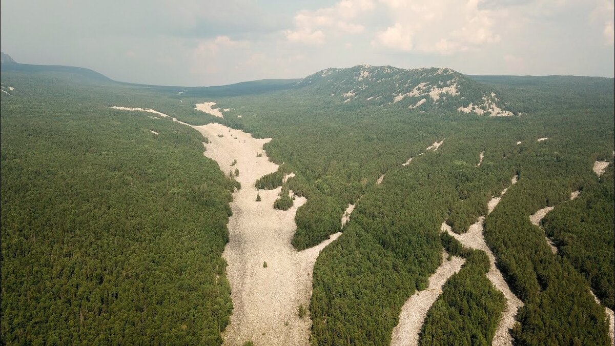 Каменная река на Урале