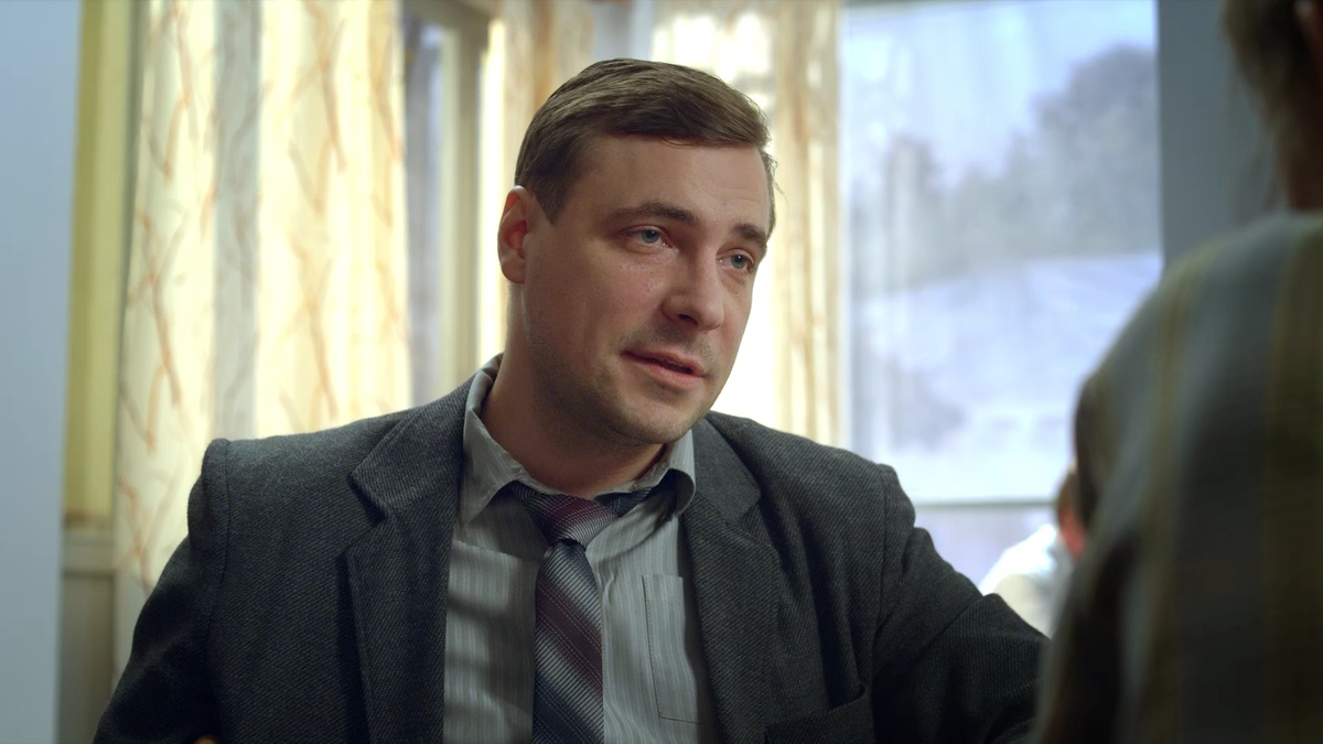 Каждый год в апреле я смотрю "Оттепель". Именно с этим фильмом у меня ассоциируются весна, обновление, тепло, надежды