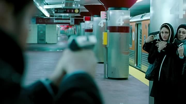 Кадр из фильма "Жертва", "Kurbaan" Индия 2009 г.