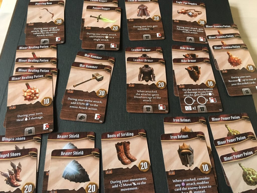 Карты настольной игры Gloomhaven, которая собрала более 4 миллионнов долларов на Kickstarter