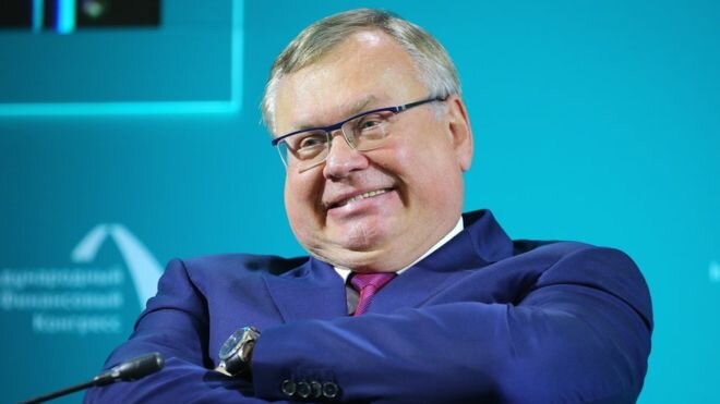 Сам Костин собственной персоной
