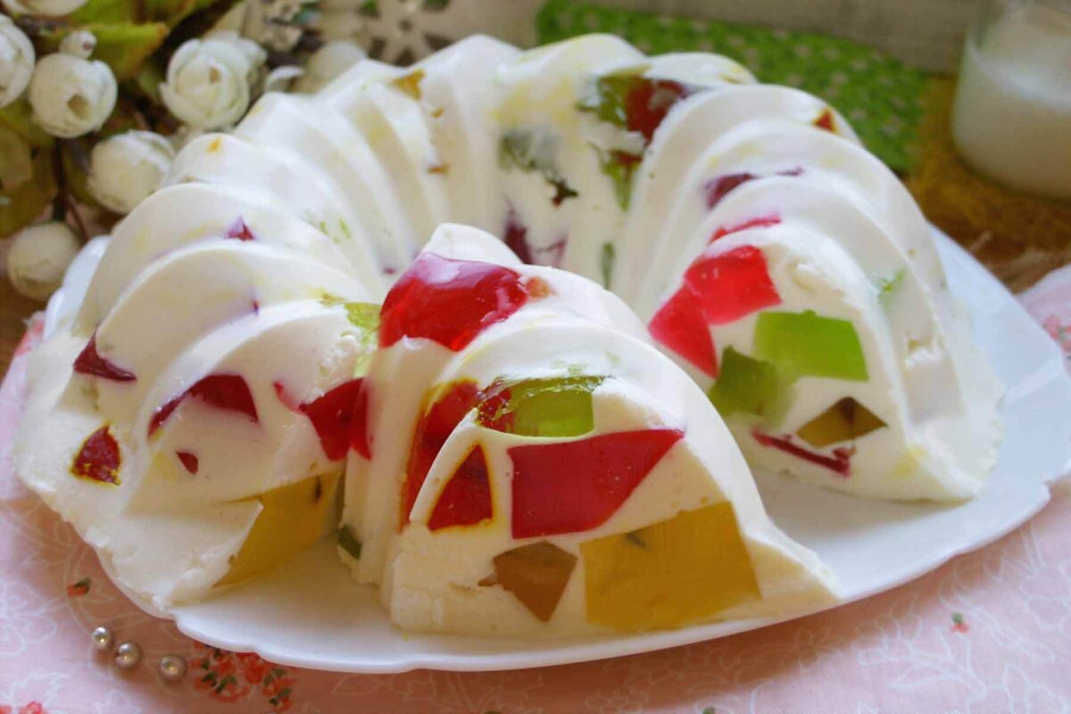 битое стекло с печеньем. торт битое стекло без выпечки с желе. желейный торт битое стекло. печенье битое стекло рецепт. печенье битое стекло рецепт.