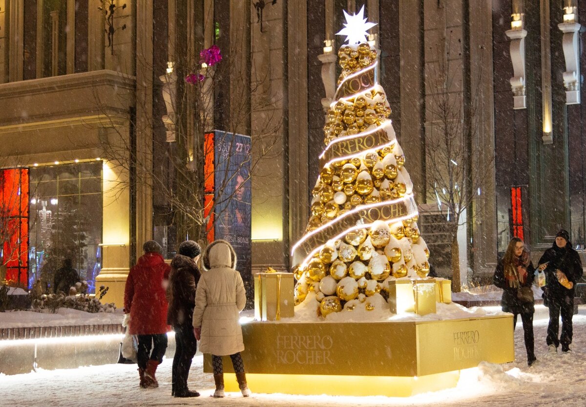 В этот Новый год бренд Ferrero Rocher захотел подарить тепло не только столице, но и региональным городам!