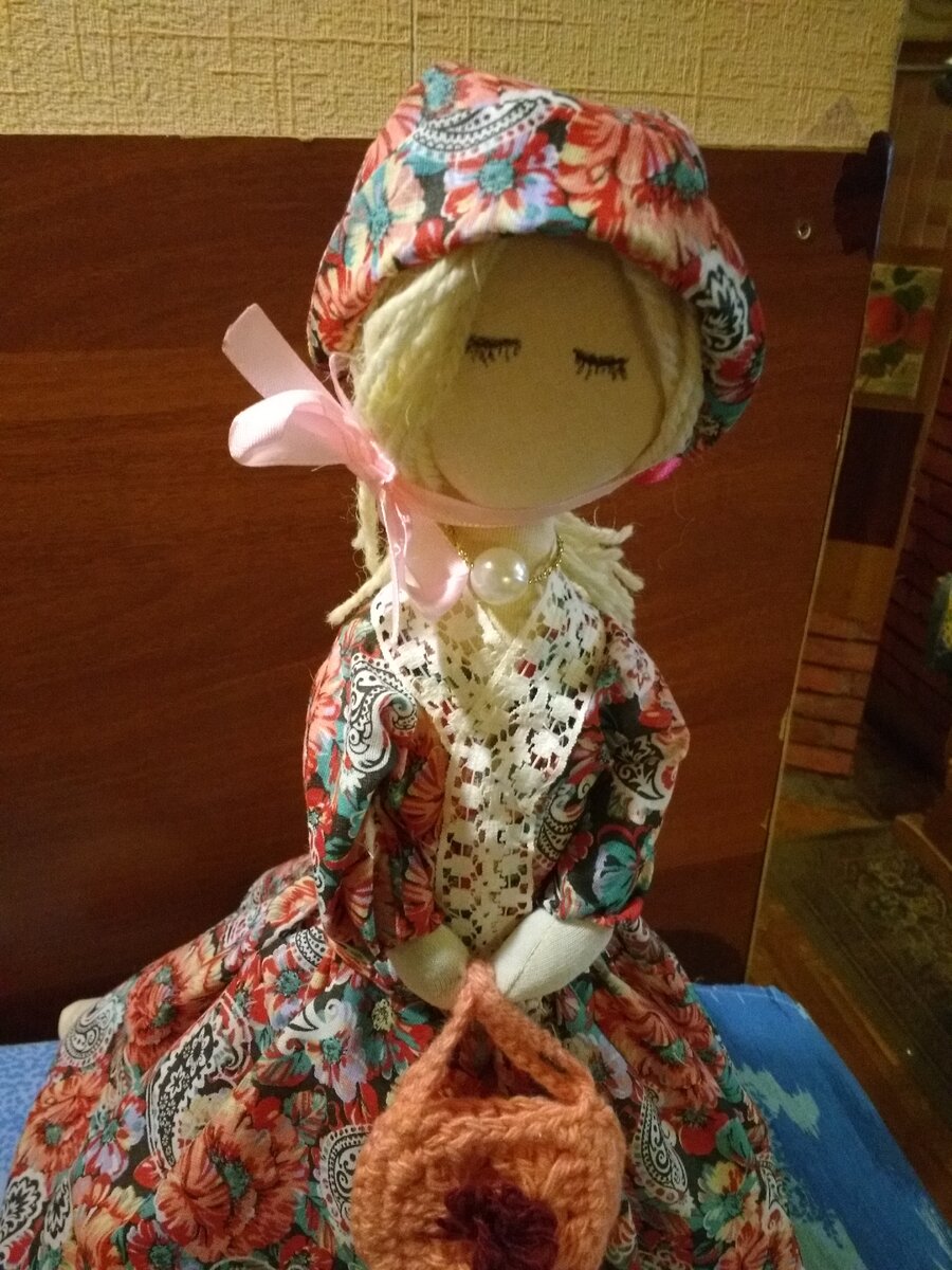 Барышня, иначе и не скажешь