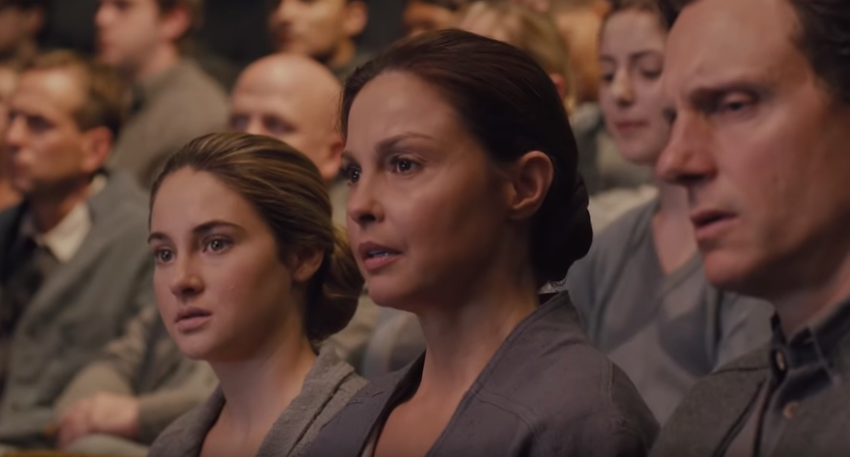 Кадр из фильма "Дивергент"