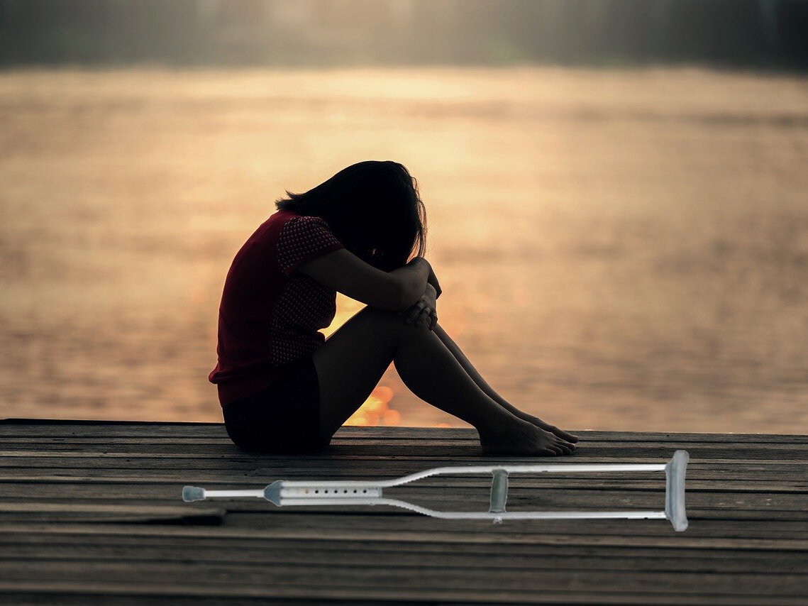 коллаж на фоне бесплатного изображения с сайта pixabay.com