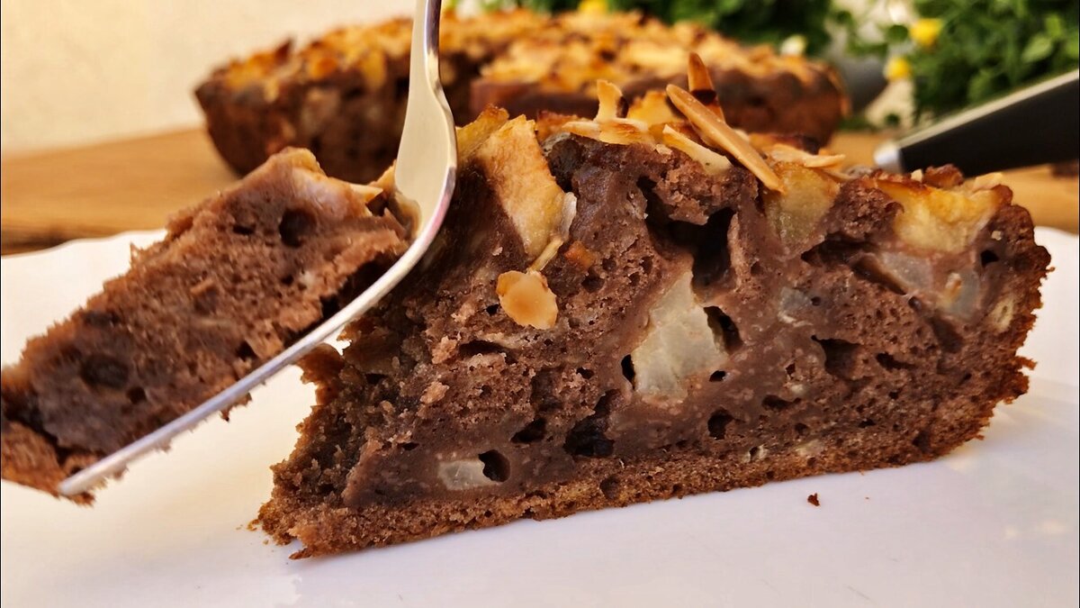 Рассыпчатый пирог с грушей
