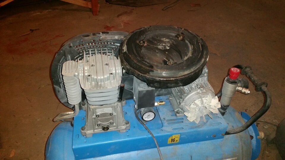 Вариант использования корпуса и самого воздушного фильтра от LADA классика.