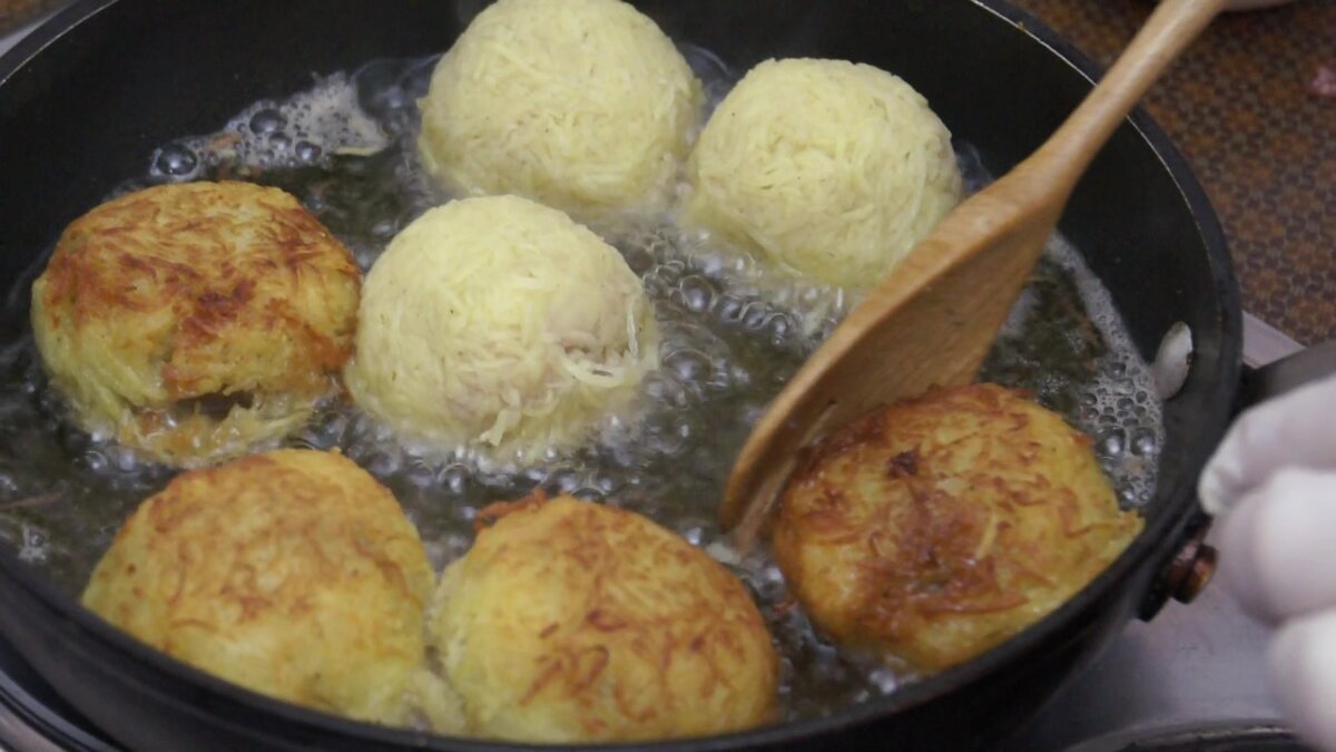 Картофельные колобки. Сказочно вкусные. "Колобок-колобок, я тебя съем.."