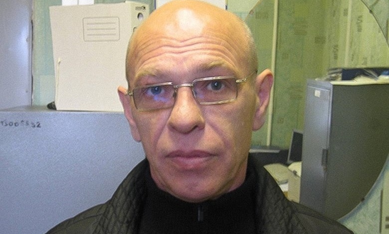 Александр Захаров
Источник: https://compromat.group/news/thieves/7254-kardinal-v-zakone-glavar-izmaylovskoy-opg-voeval-s-korolem-prestupnoy-rossii-on-zhiv-i-pri-delah.html
