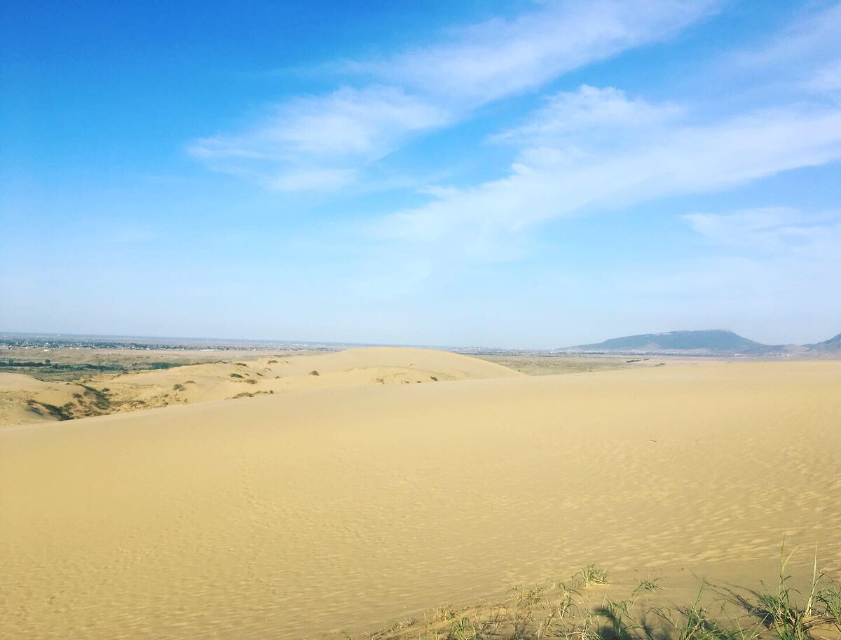 Сарыкумские Барханы