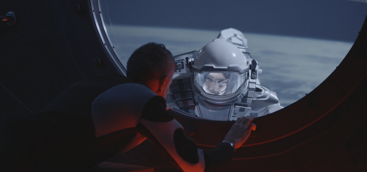 <a href="https://ru.depositphotos.com/category/concepts.html">Разговор с космическим командиром - ru.depositphotos.com</a>