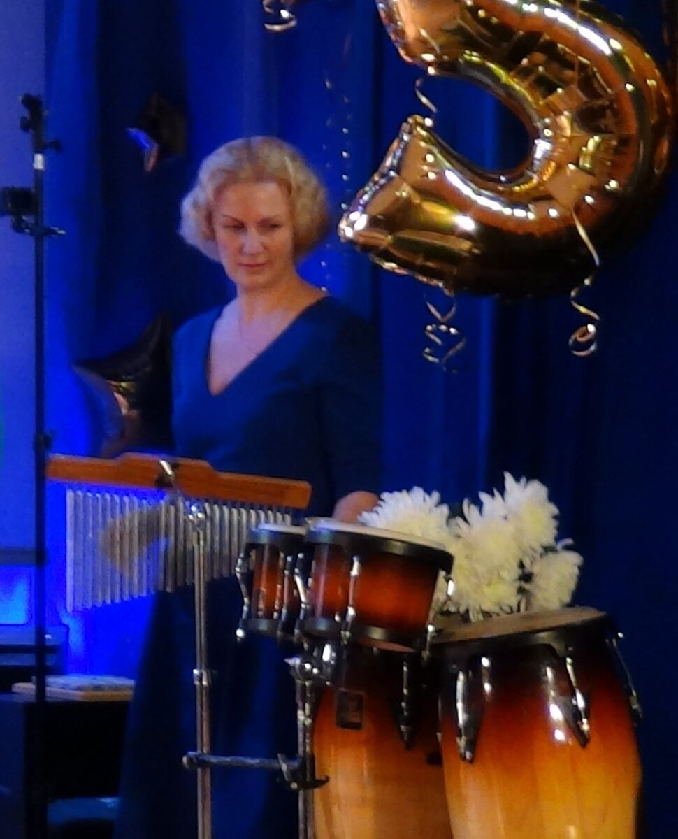 Мария Игнатова - искусствовед, композитор, преподаватель свирели.