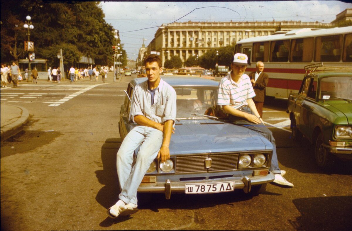 Мужик живет в ссср. Золотая молодежь СССР 70-Х. Золотая молодежь СССР 80х. Мажоры Золотая молодежь 1980. Мажоры в СССР.