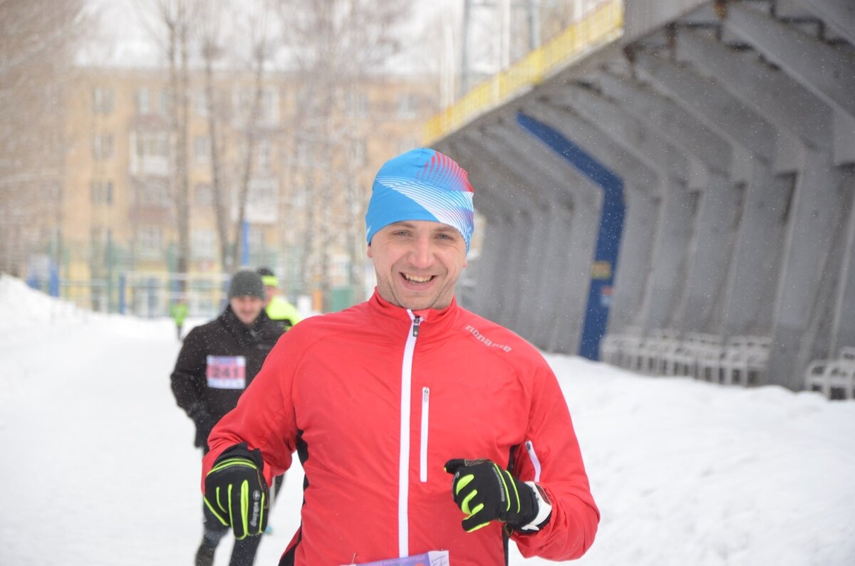 "И в метель, и в пургу..." Игорь бегает круглогодично в любую погоду. Фото со страницы Игоря Корытина ВКонакте
