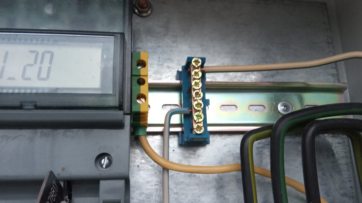 Мой электрощит на улице