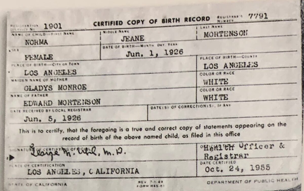 Сертификат о рождении Мэрилин Монро