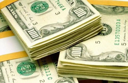 Проще всего, конечно, взять в банке кредит, например, на $1 млрд. Потом этот же банк купить и простить этот долг себе самому. Весь вопрос в том, как убедить банк дать такой кредит. Пока что, эта проблема не решена… Может быть вы станете первым?