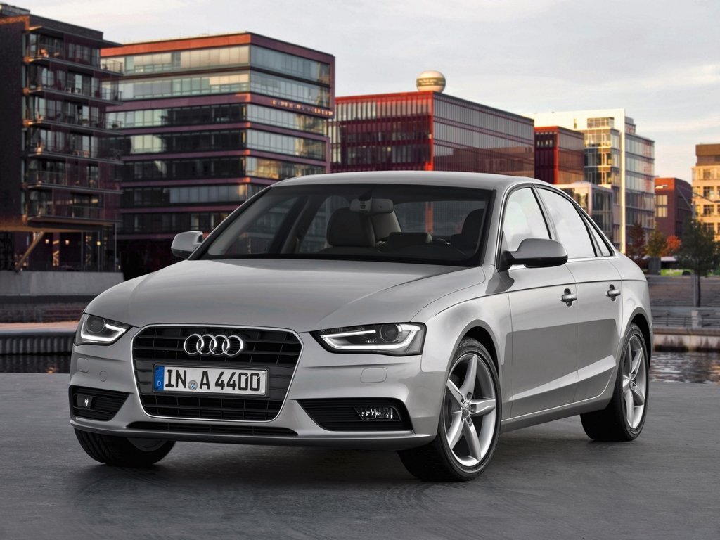 Audi A4 (B8) рестайлинг