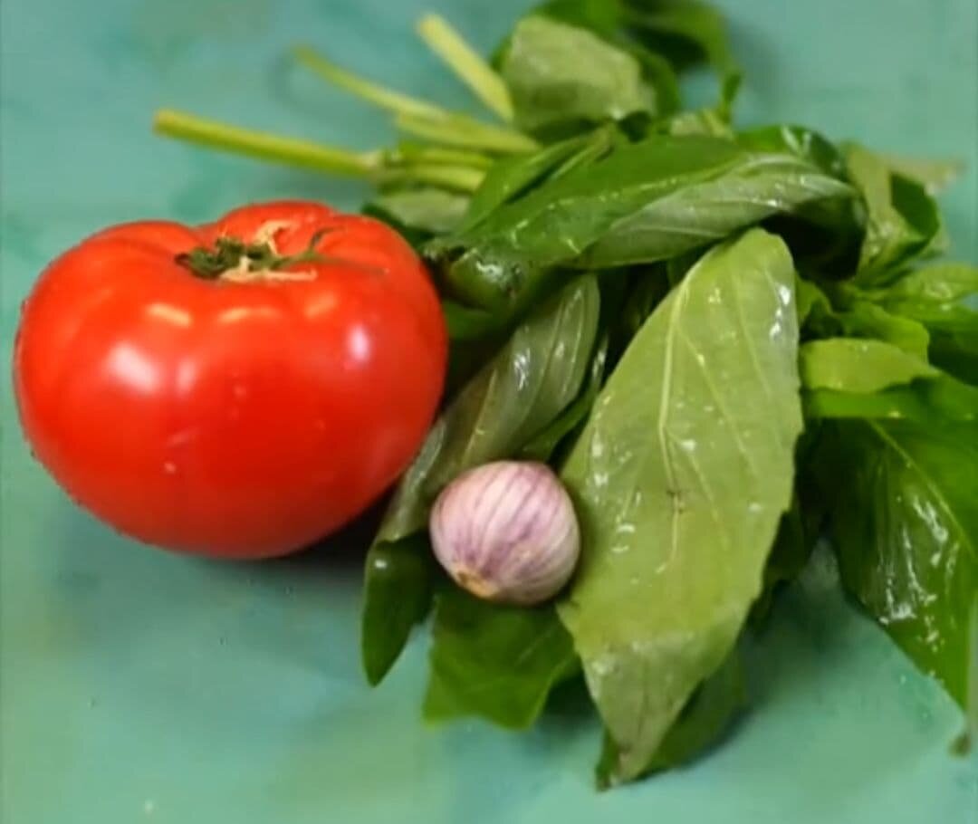 триединство