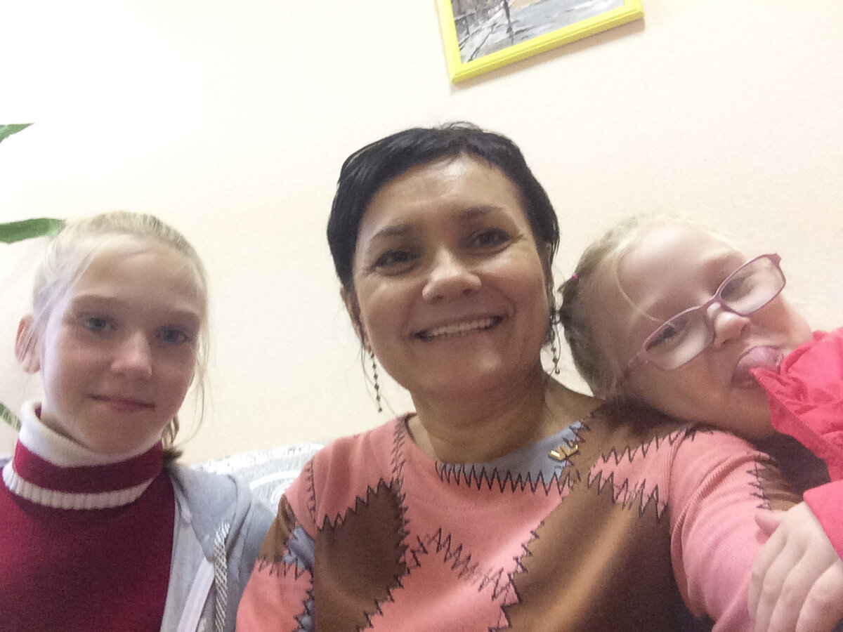 С девочками в первые дни знакомства