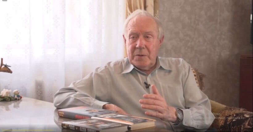 Кадр одного из последних интервью Михаила Черненка.