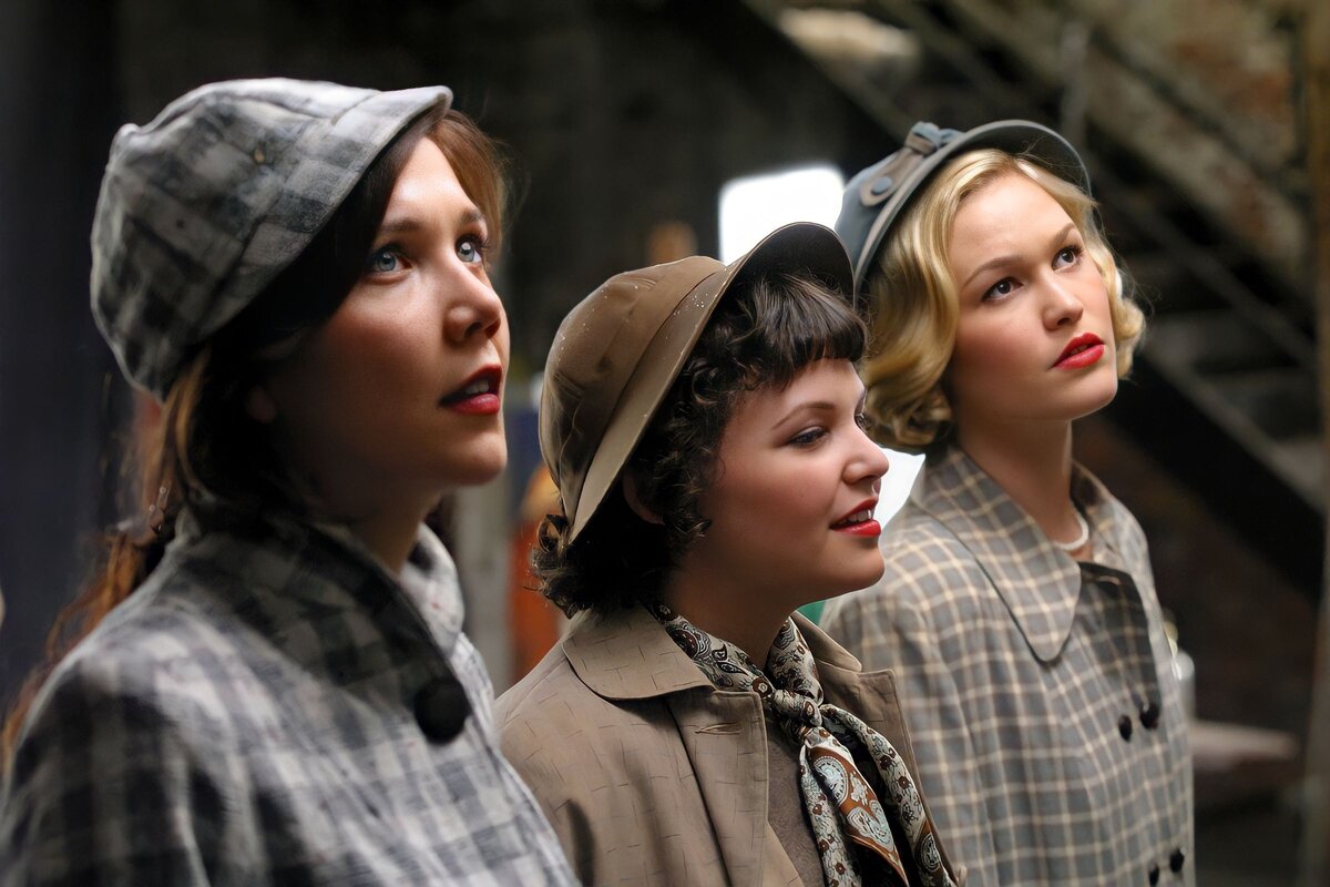 Кадр из фильма «Улыбка Моны Лизы», 2003 год, режиссер  Майк Ньюэлл