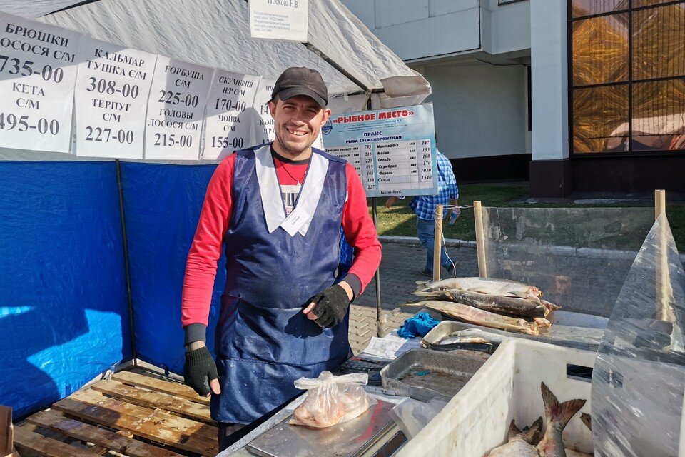     На ярмарках выходного дня в Барнауле представлены товары от местных производителей. Вера Березовская