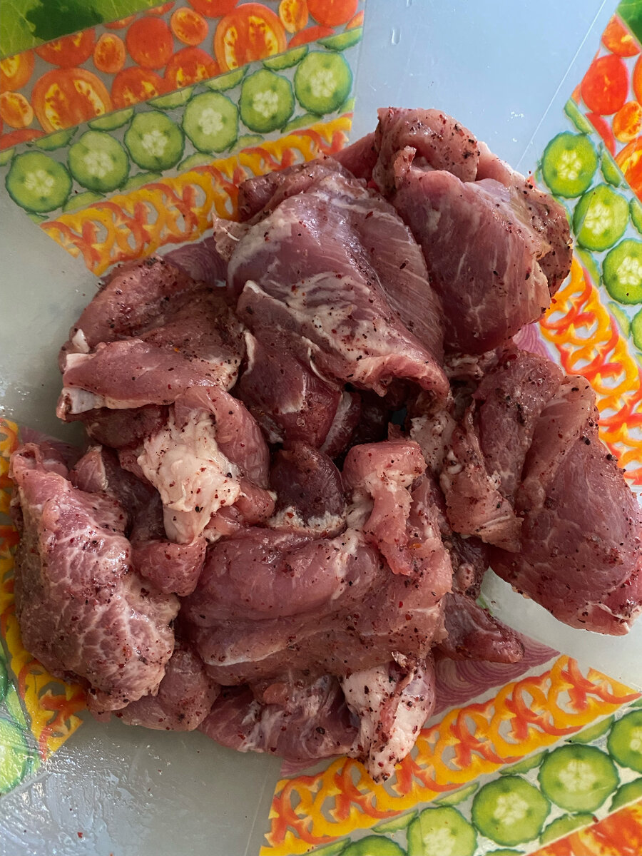 Мясо в маринаде. 