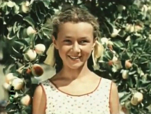 Кадр из фильма "В степи" (1950)