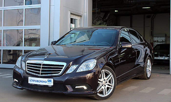 Mercedes-Benz E-Class 2010 г.в., фото: www.njcar.ru